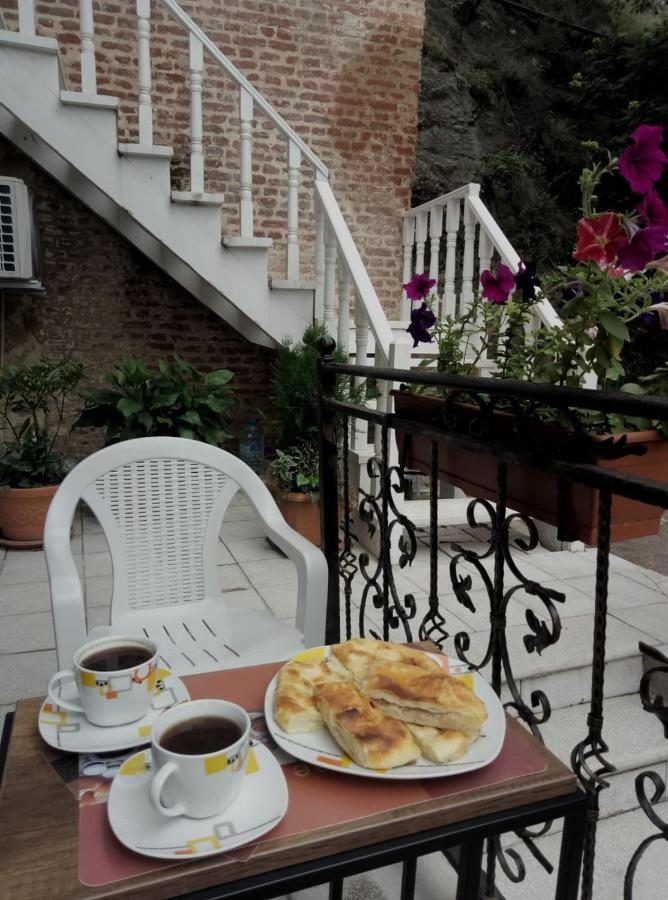 Old Tbilisi Narikala Apartment Exterior photo